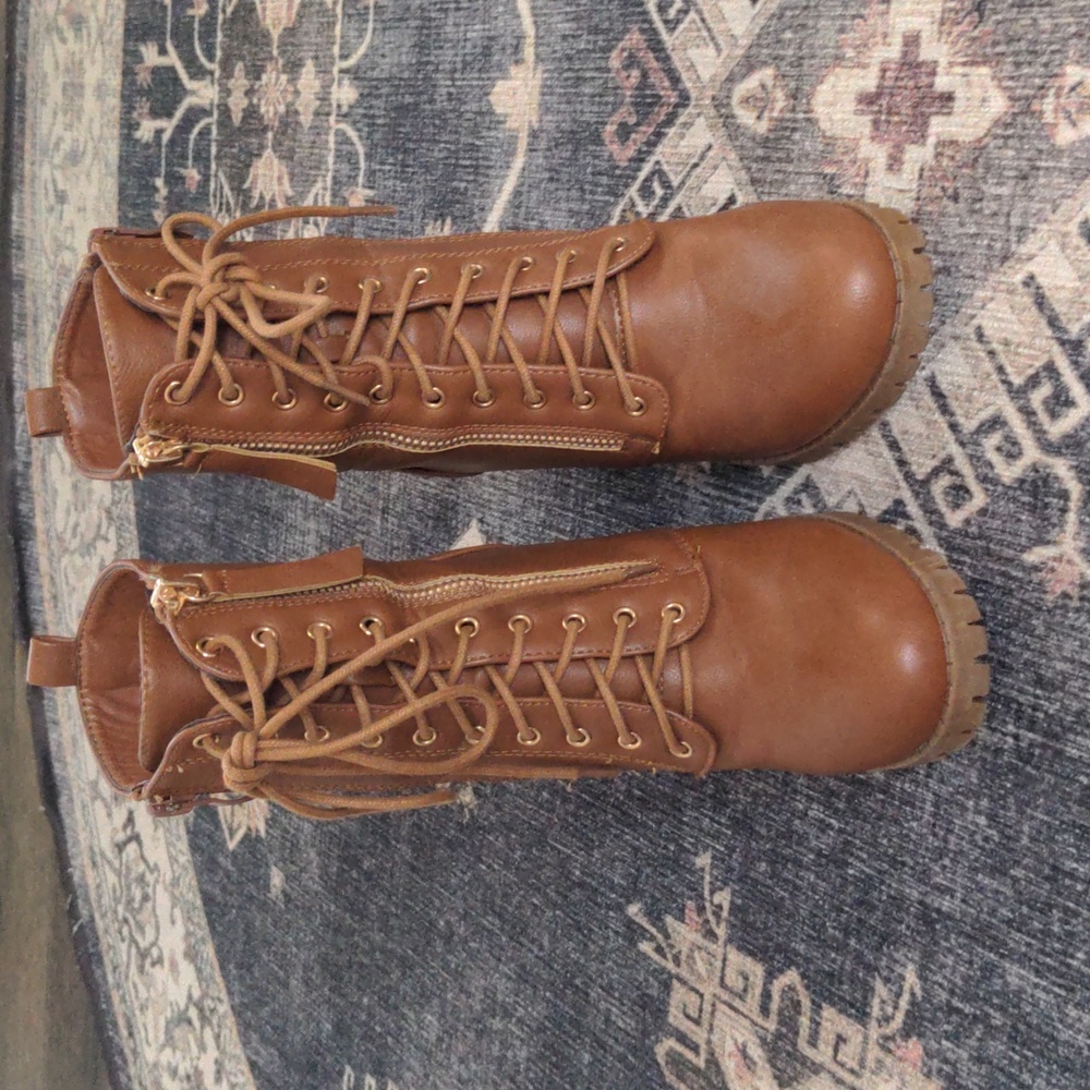 brown lace up heeled booties size 7 - Picture 6 of 8